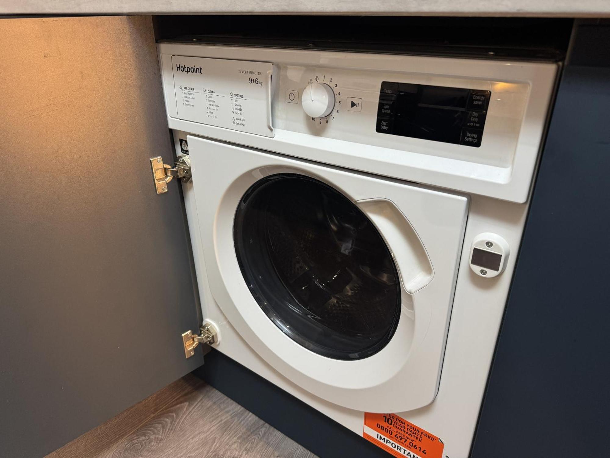 Cosy 2 Double Bedroom In Ancoats 7 Minutes From Coop Live, Etihad Stadium & Centre- Free Parking Available *